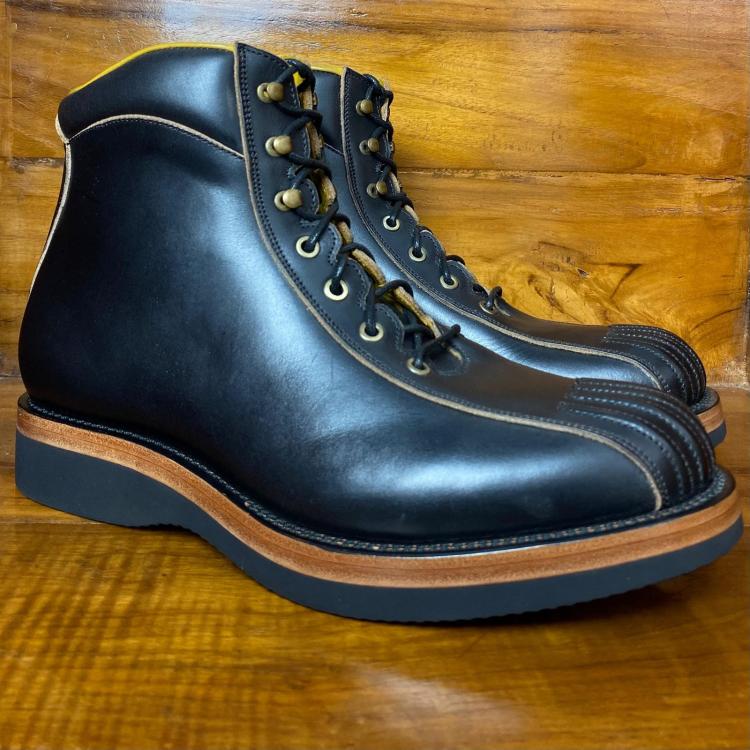 MorSon KC 1 with Local Black Teacore Leather